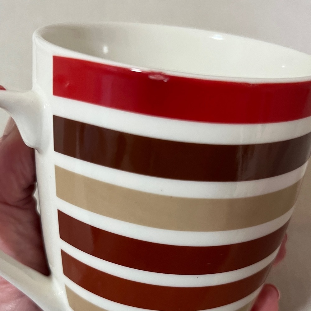 Fun Striped Mug! - Picture 6 of 8